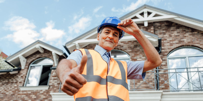 Why You Should Always Hire a Professional Roofer
